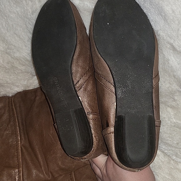 FREE with purchase Spring brown boots size5 - Picture 3 of 10